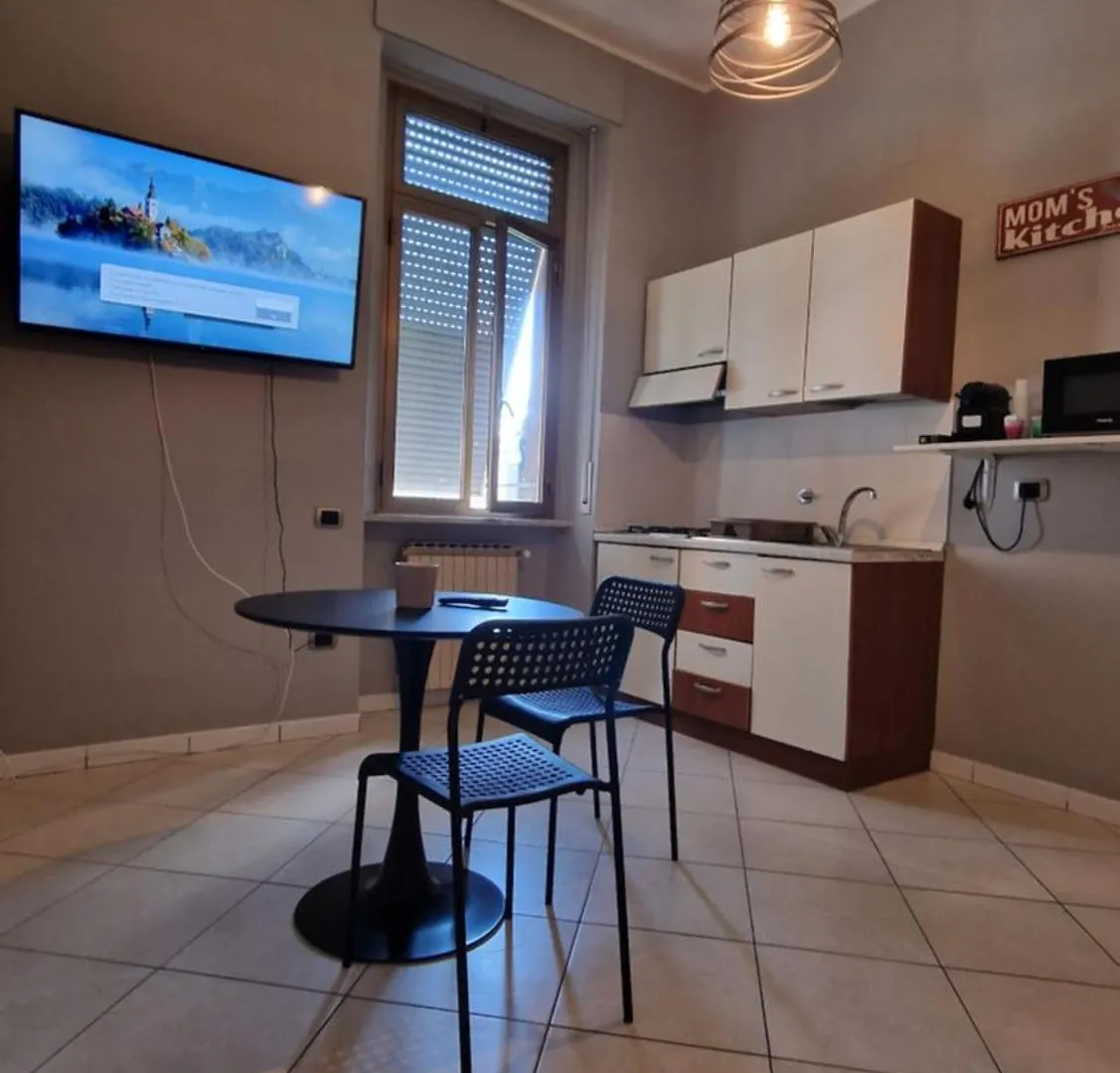 Bed & Breakfast Relax In Trastevere Rome - Independent Apartment Italy